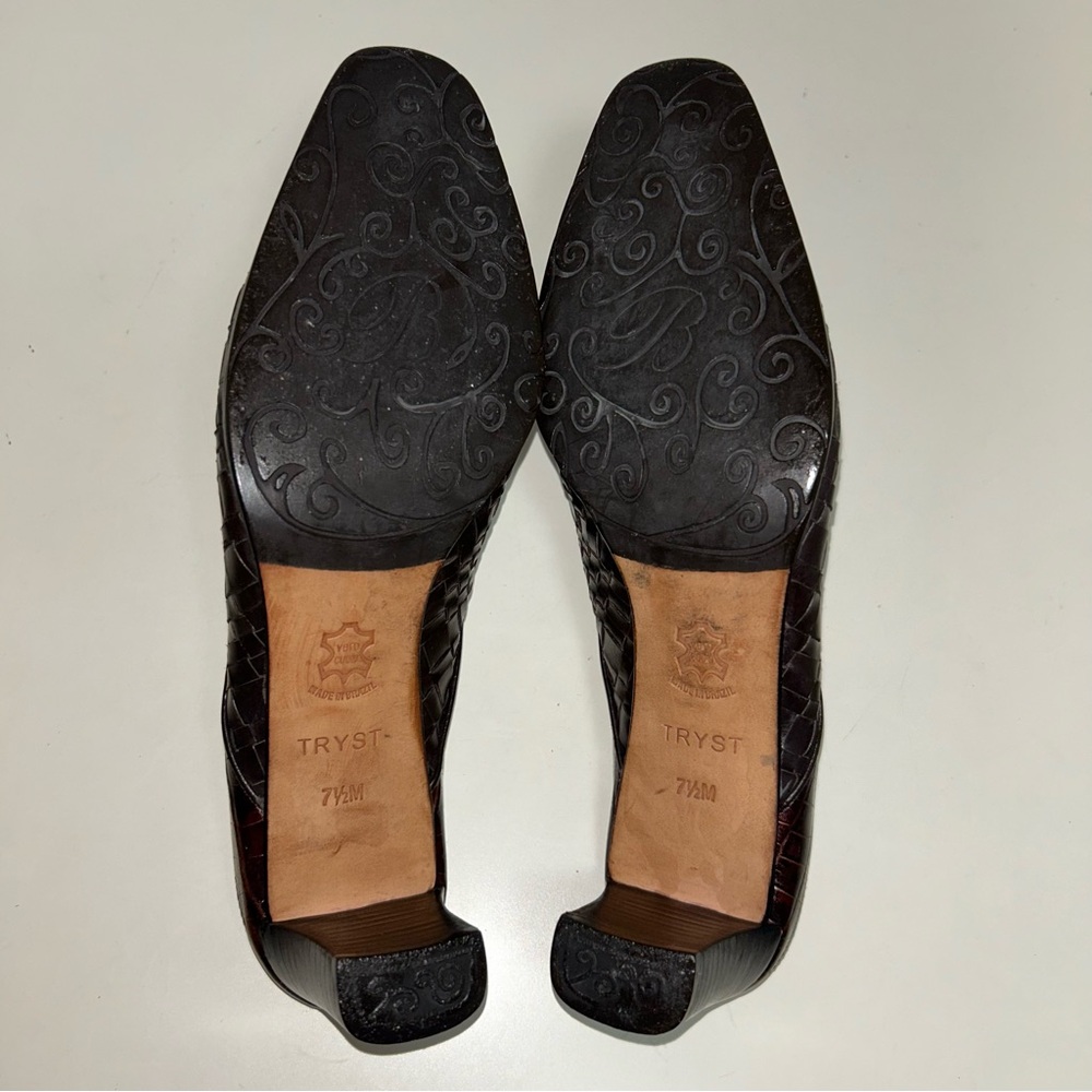 Brighton Tryst Brown Woven Leather Medallion Slip On Heel Mule - Picture 9 of 10
